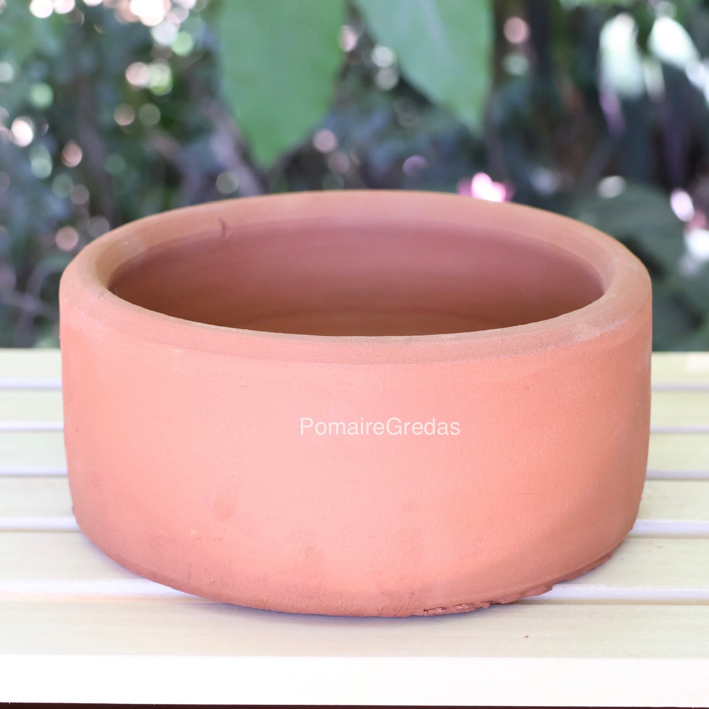 Suculentero 17cm de ancho x 8,5cm de alto