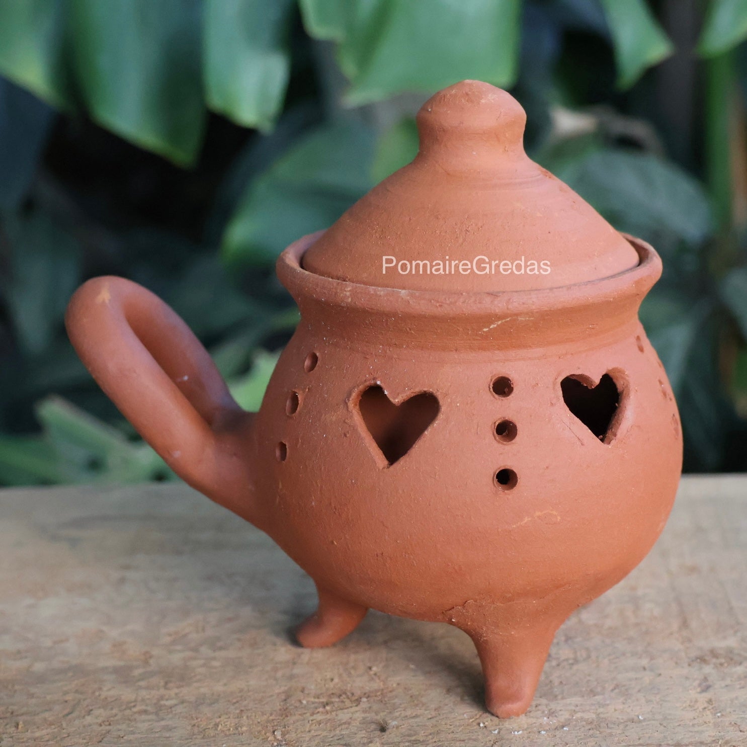 Sahumador Ollita Corazones