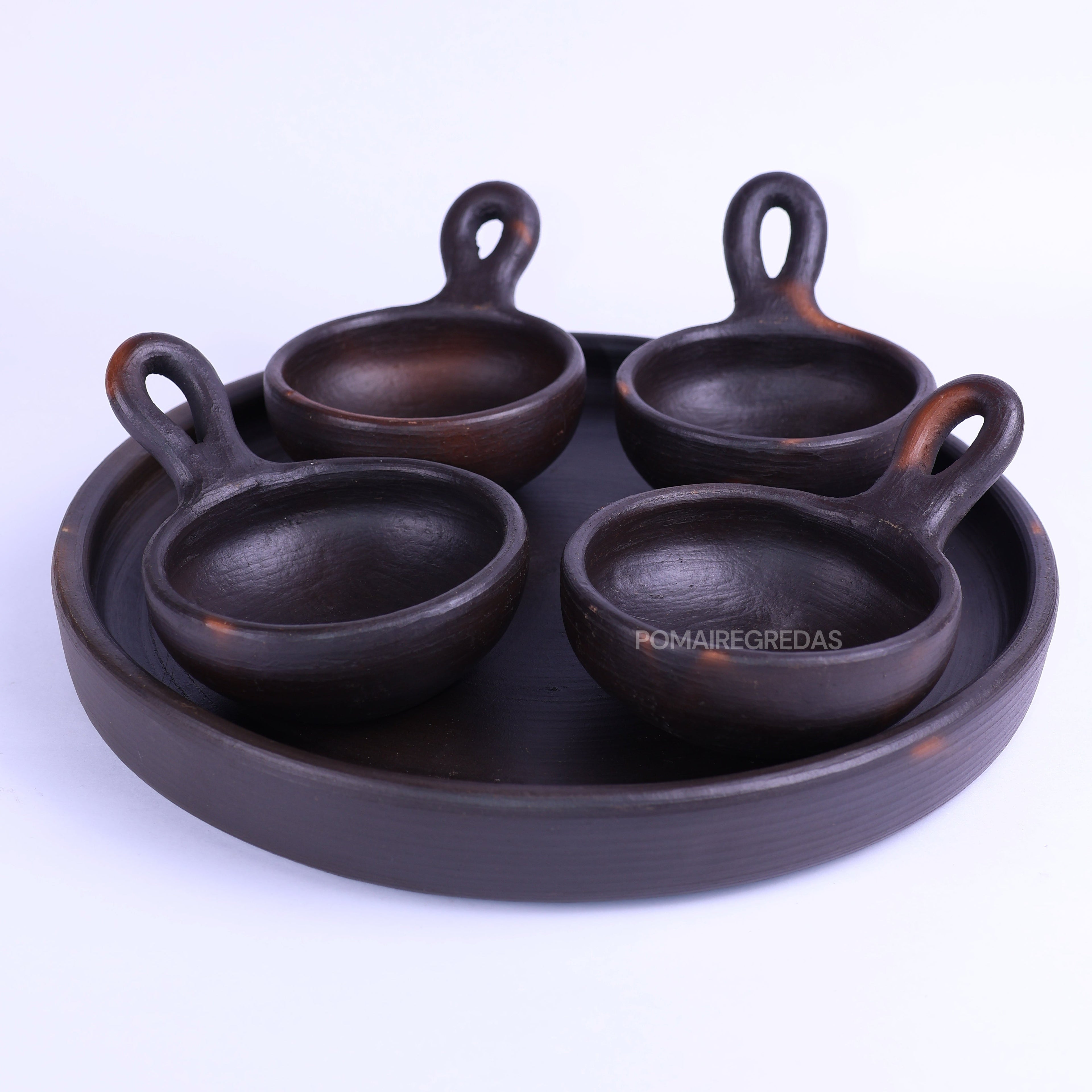Set de plato y pocillos con asas
